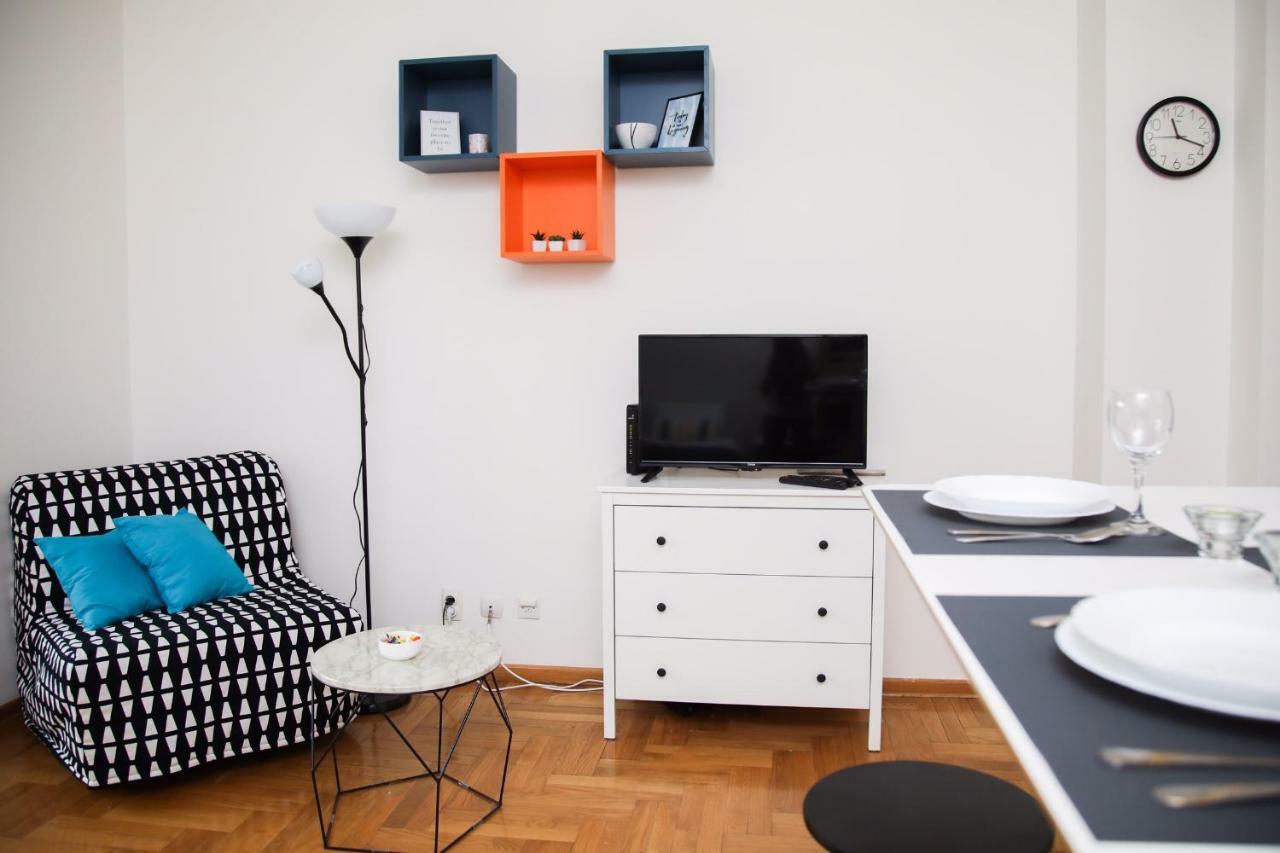 Mikele Appartement Belgrado Buitenkant foto